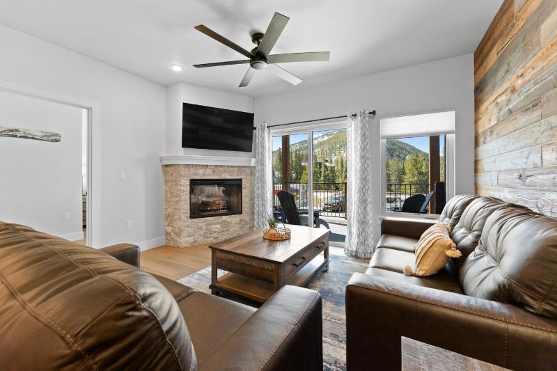 Brightwood #108 Building 2 - image 13