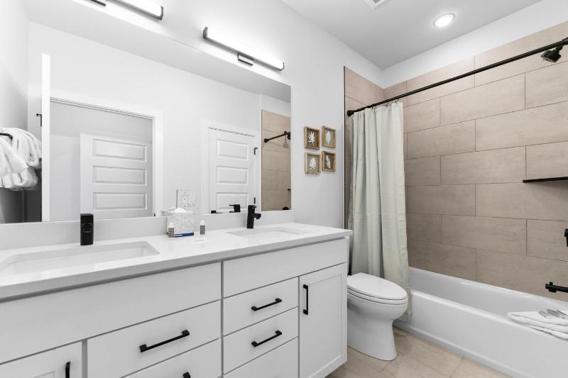 Brightwood #108 Building 2 - image 21