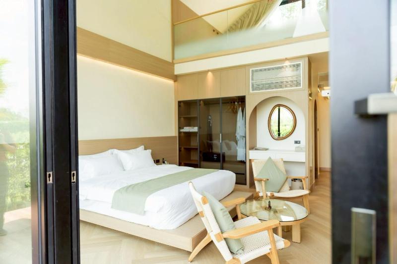 Samet Estate Resort - image 18