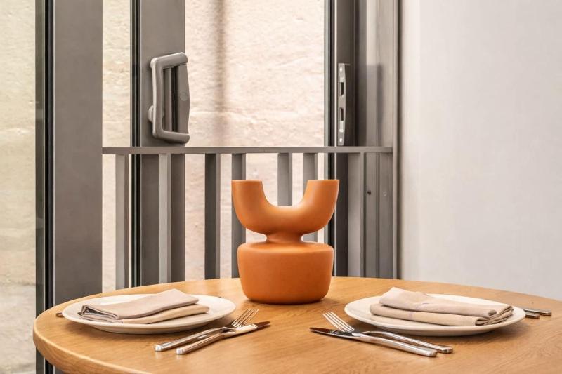 The Courtenay Chic Retreat 1BR Apartment - image 21