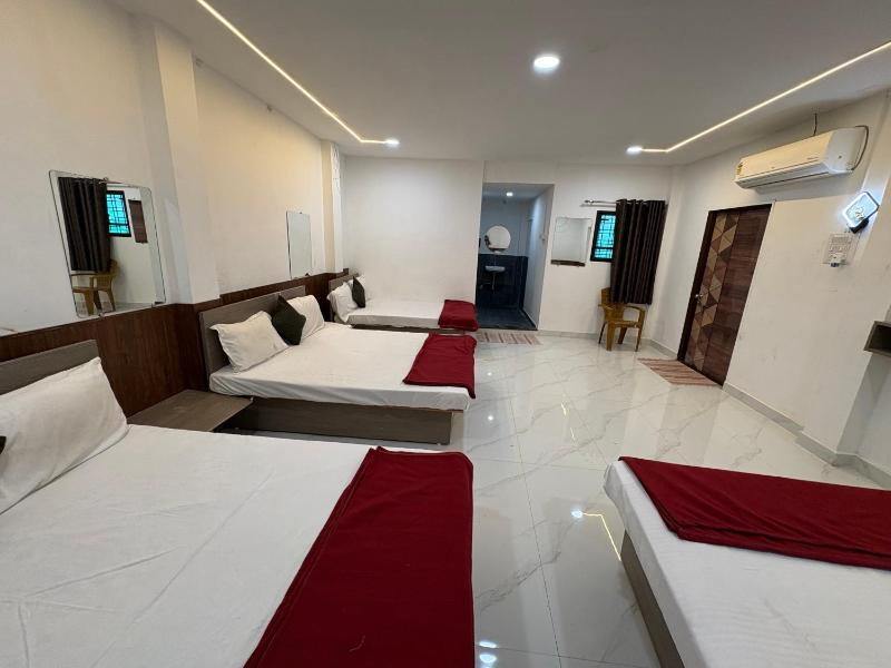 Hotel Shivay Deluxe - image 22