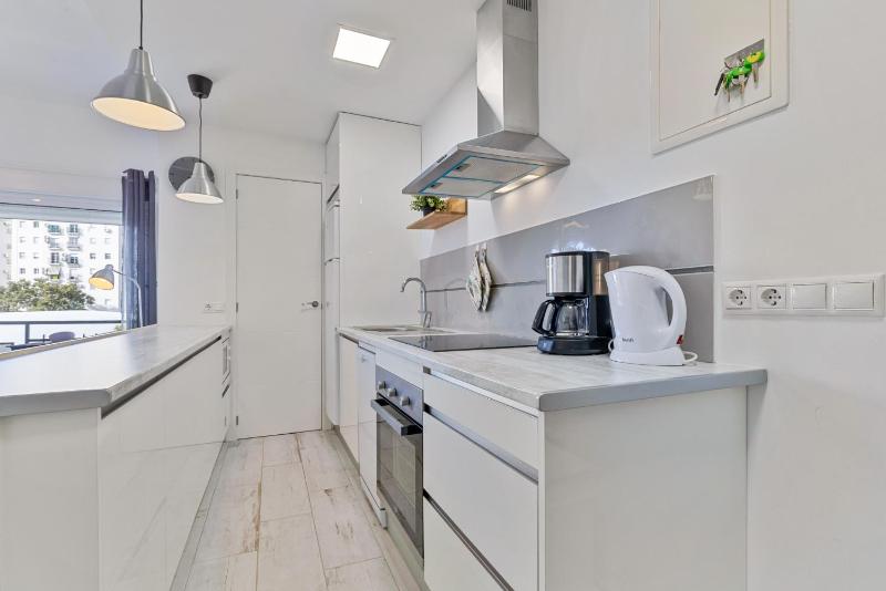 Beautiful 2 bedroom apartment in Los Boliches - image 8