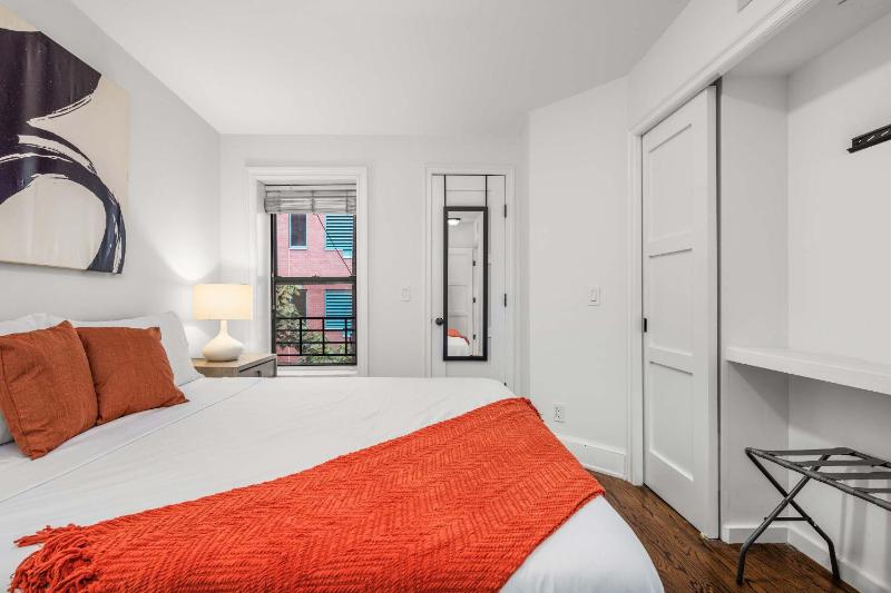 Madison II by StayHaus Full-floor Flatiron 2BR - image 13