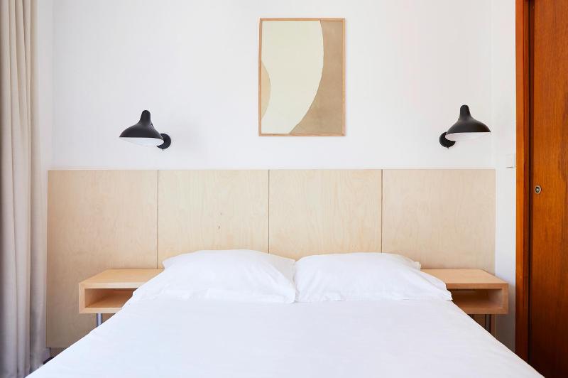 Hôtel California - image 31