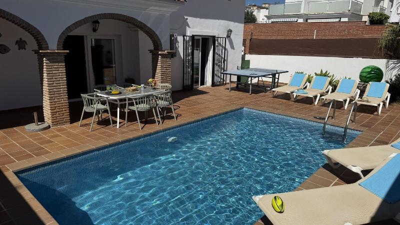 Nerja Paradise Rentals - Villa Las Dalias - image 35