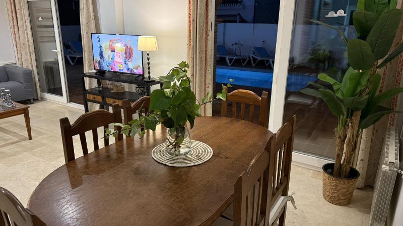 Nerja Paradise Rentals - Villa Las Dalias - image 14