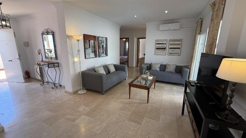 Nerja Paradise Rentals - Villa Las Dalias - image 22