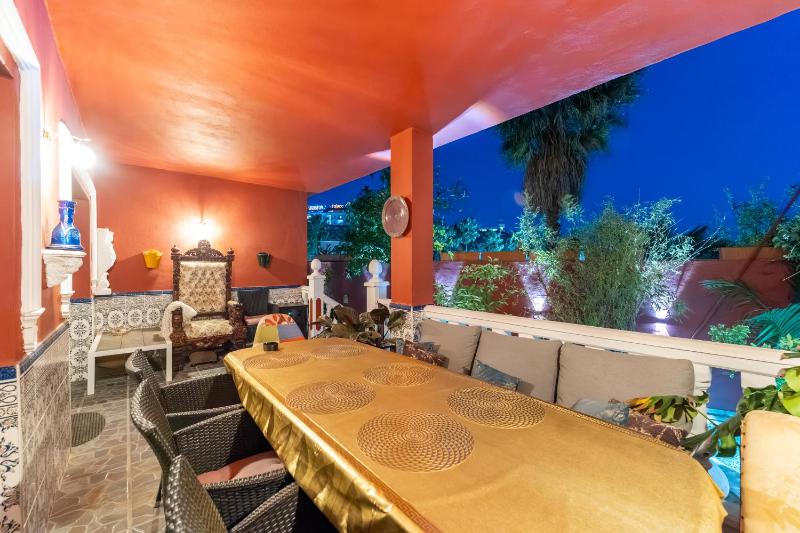 Majestic Villa by the Beach Heated Private Pool & Jacuzzi - image 45