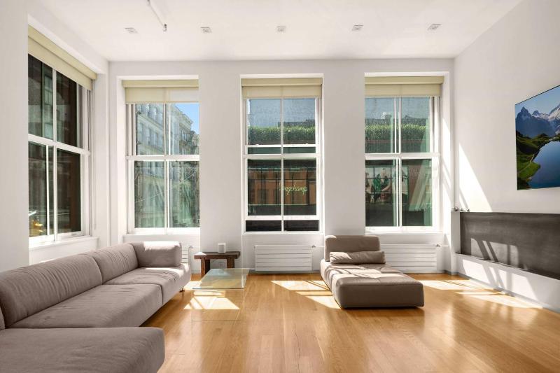Soho Haven Expansive Luxury Loft with Elevator - image 1