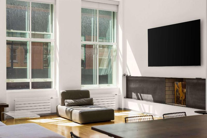 Soho Haven Expansive Luxury Loft with Elevator - image 10