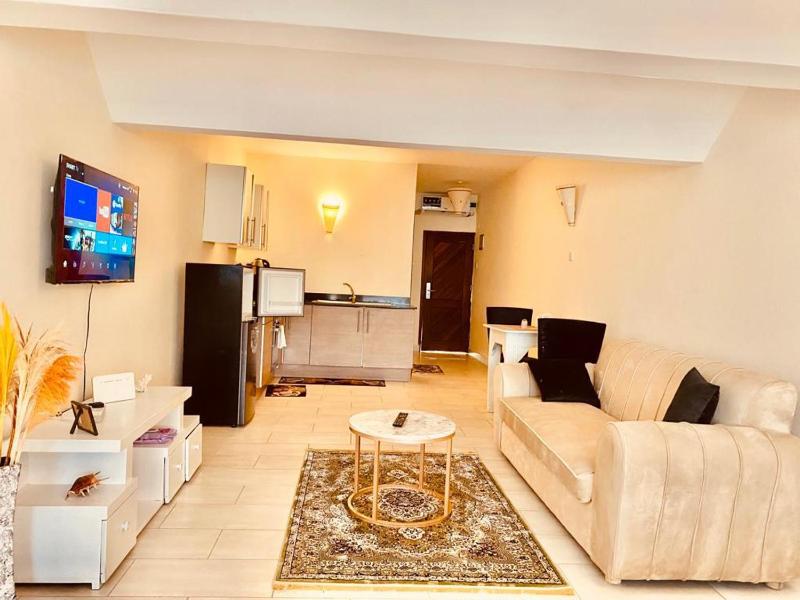 Bstan Deluxe Beachfront - image 12