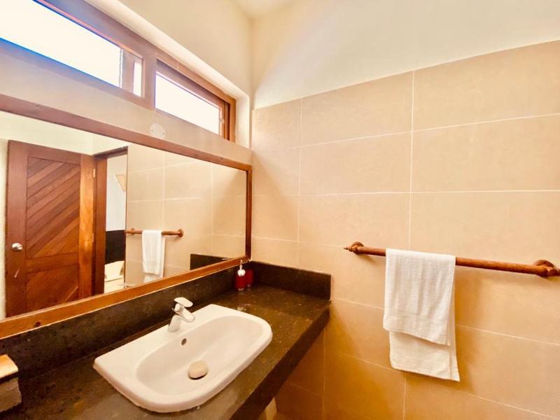 Bstan Deluxe Beachfront - image 7