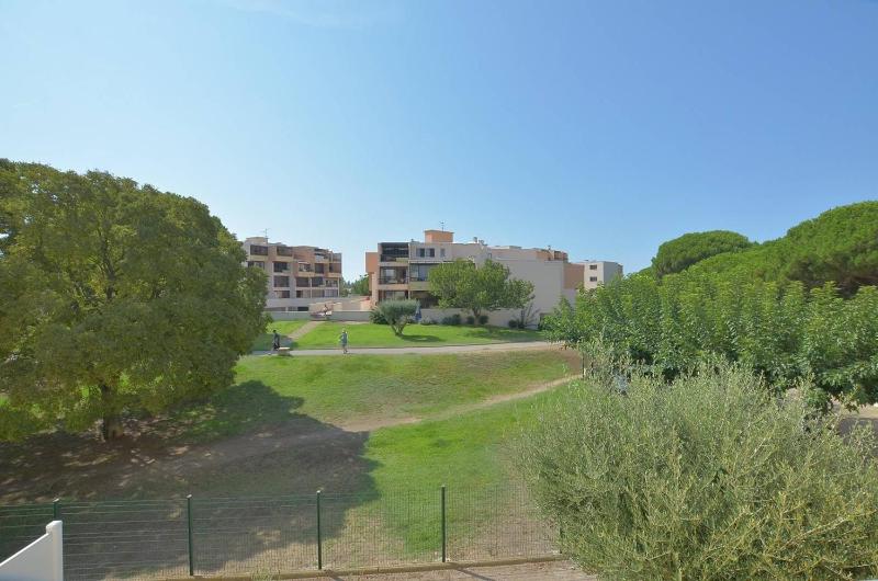 Los Amigos 309 - Appartement T2 Cabine pour 4 personnes du côté du palais de la mer. - image 4