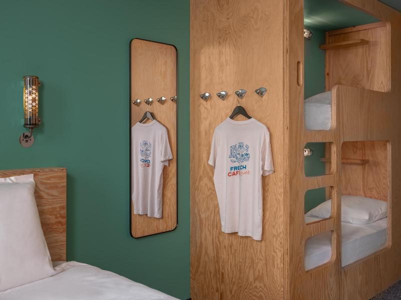 Eklo Hotels Nantes Centre - Île de Nantes - image 18