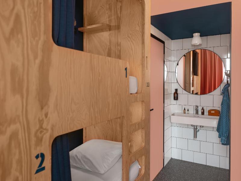 Eklo Hotels Nantes Centre - Île de Nantes - image 4