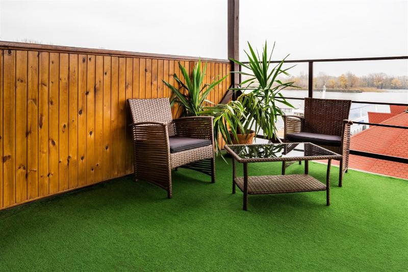 Family Suite with Balcony image 3