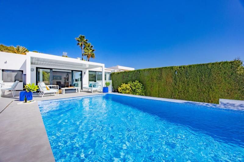 Villa Nits - Plusholidays - image 17