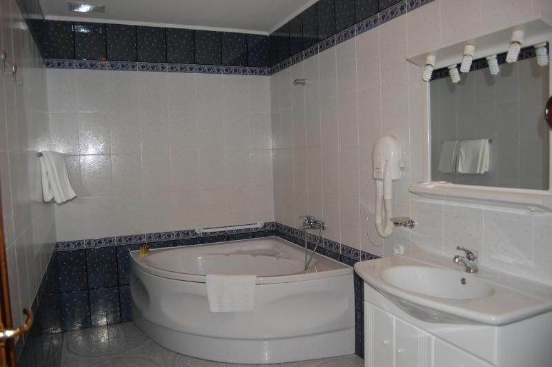 Suite image 3
