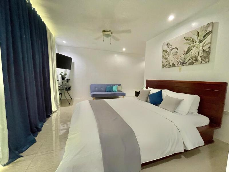 private villa with private pool - image 20