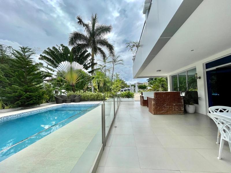private villa with private pool - image 35