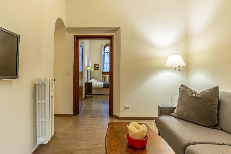 MDR NumberSix Suites - image 7