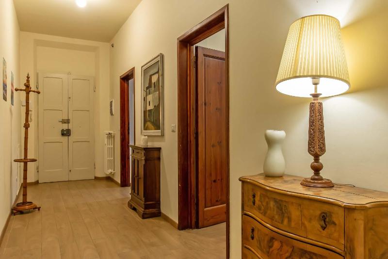 MDR NumberSix Suites - image 5