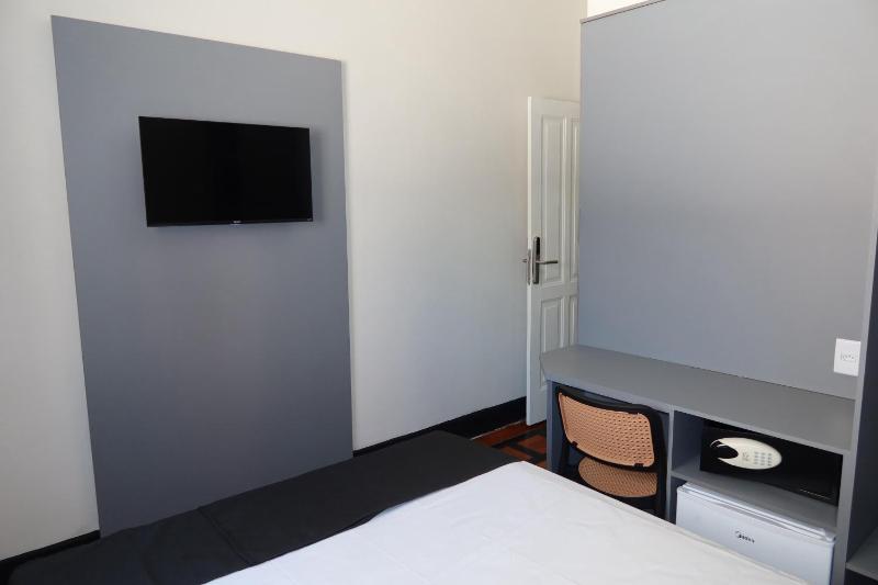 B Hotel 888 hotéis - Próximo a Rodoviária e Praça Sete - image 39