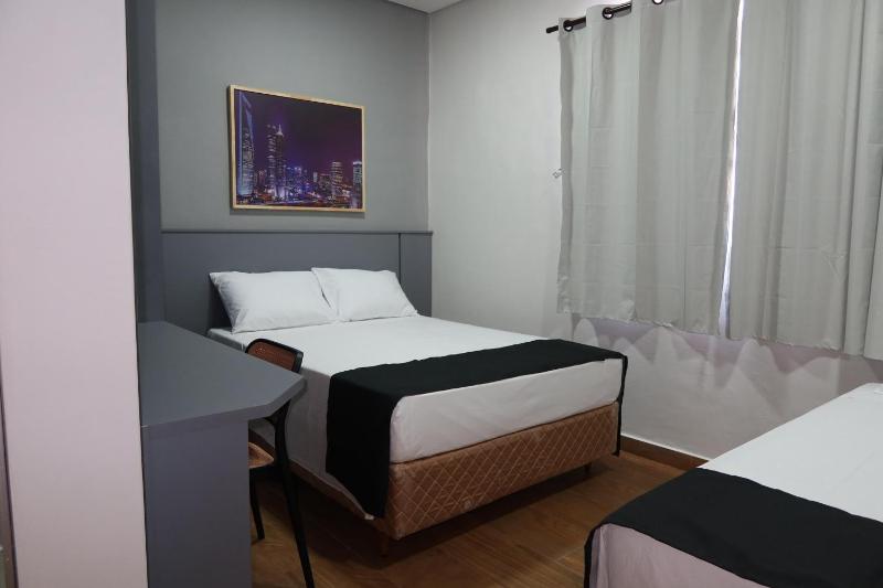 B Hotel 888 hotéis - Próximo a Rodoviária e Praça Sete - image 50