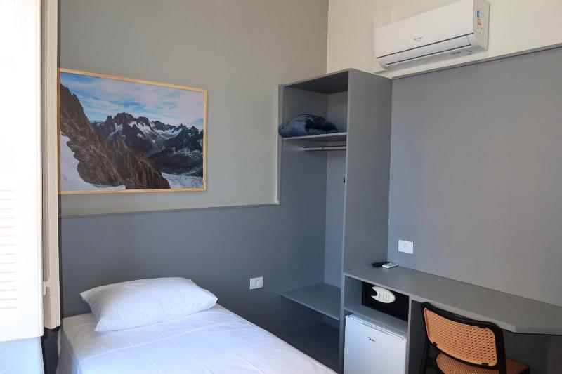 B Hotel 888 hotéis - Próximo a Rodoviária e Praça Sete - image 37