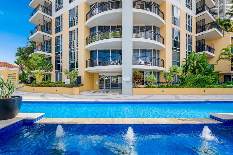 Family Escape Chevron | Pools Beach Central - image 16