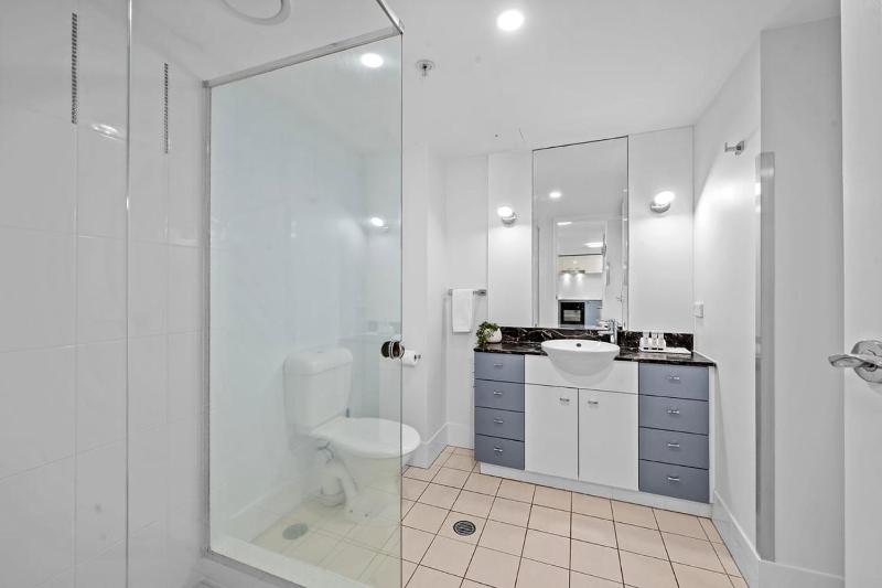 Family Escape Chevron | Pools Beach Central - image 4