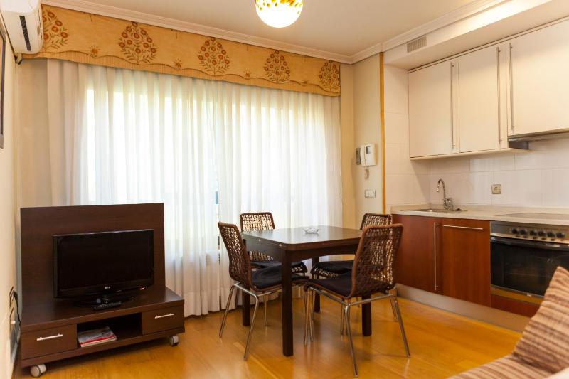 Studio (2 Adults) image 1