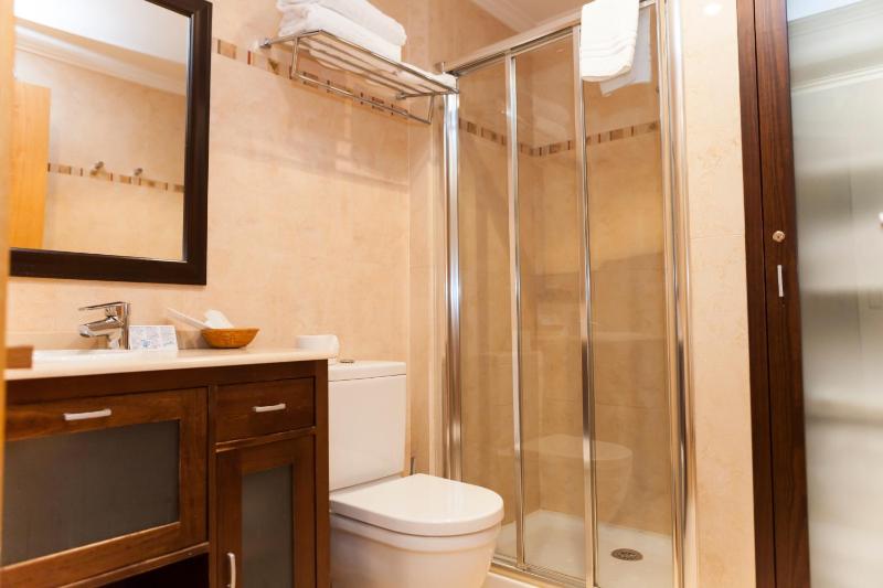 Hotel Sercotel Tres Luces - image 20