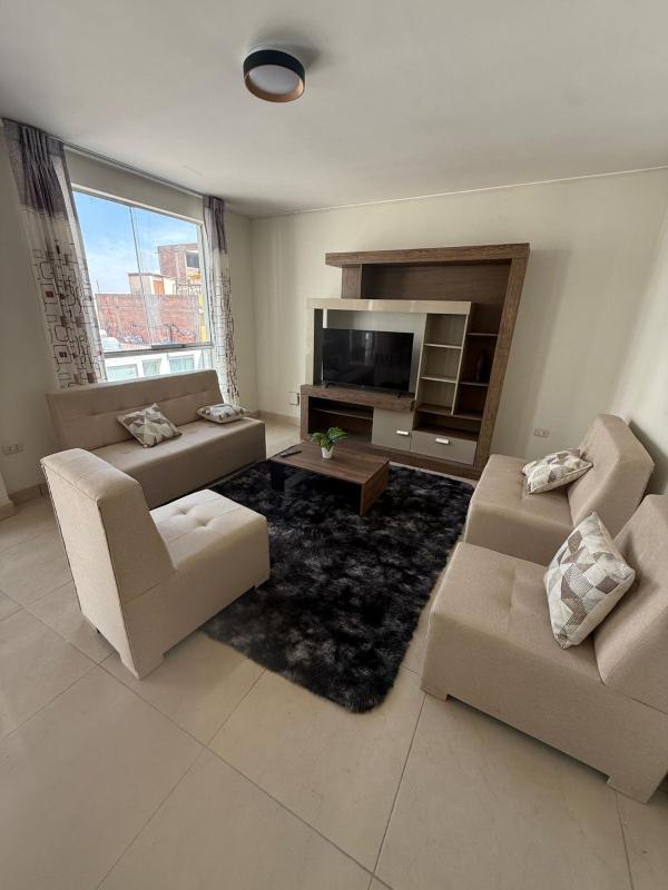 Elegant apartment with everything you need - image 1