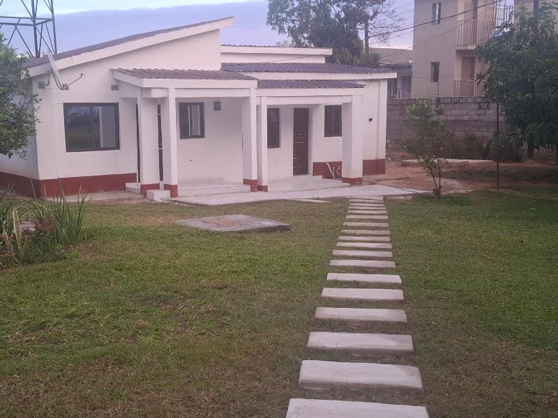 Rose's Garden Cottages - image 14