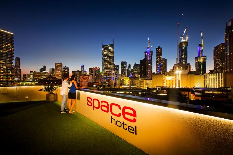 Space Hotel - image 7