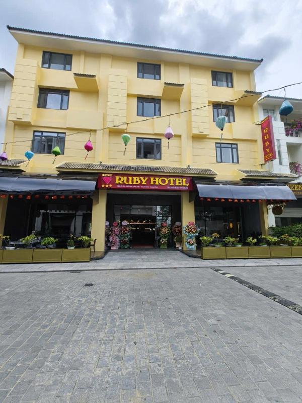Ruby hotel Tuần Châu - image 16