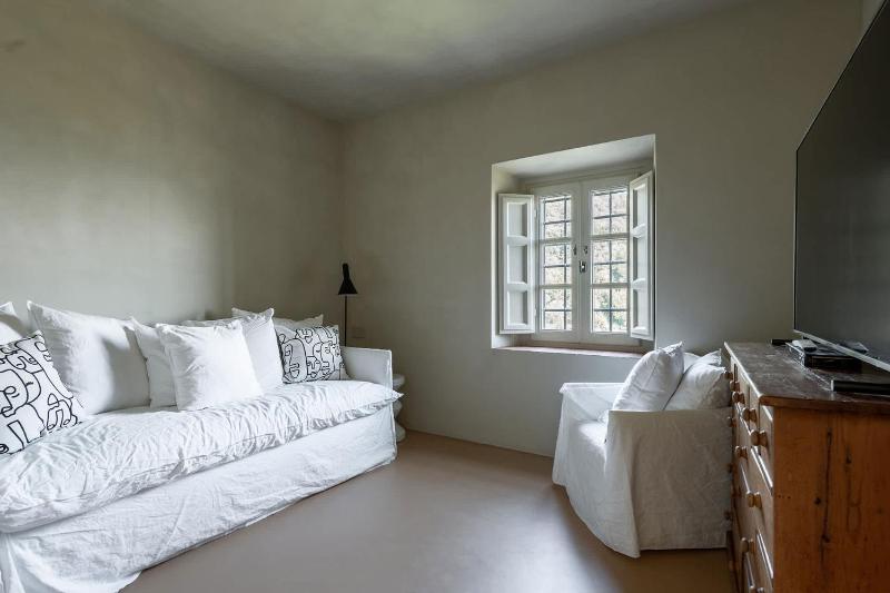 La Rocca Villa By Boutique - image 41