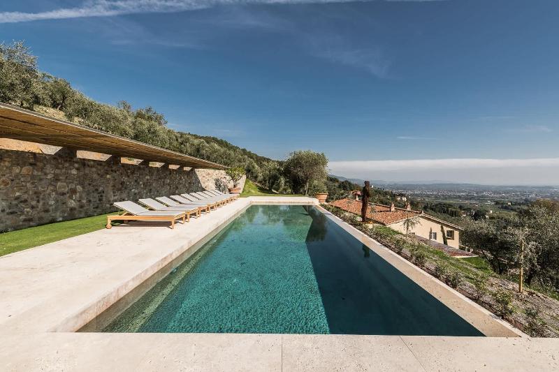 La Rocca Villa By Boutique - image 16
