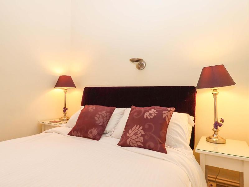 Avenue Park Villa - image 12