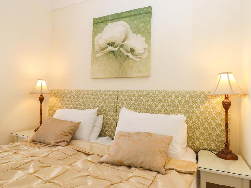 Avenue Park Villa - image 5