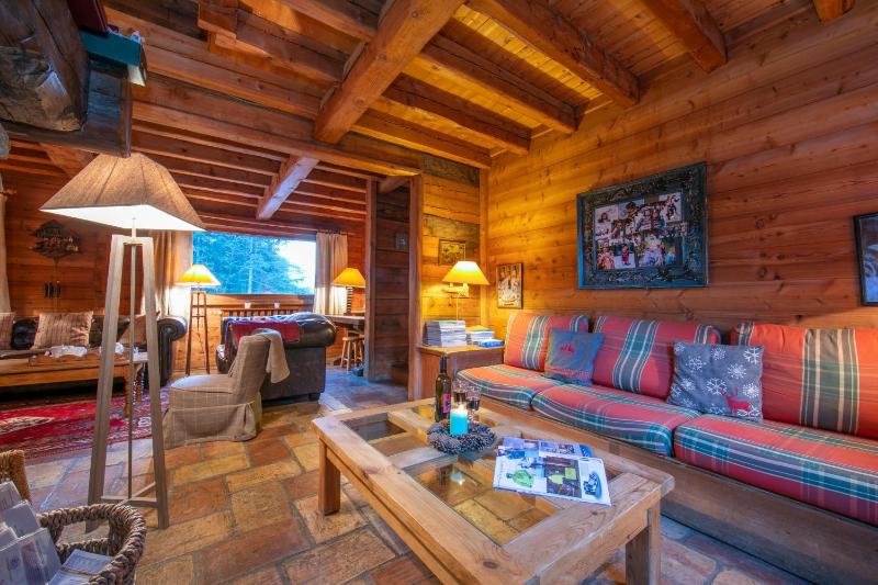 Chalet Tre la Vieux for 14 + Garden - image 16