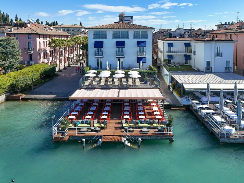 Hotel Flaminia - image 37