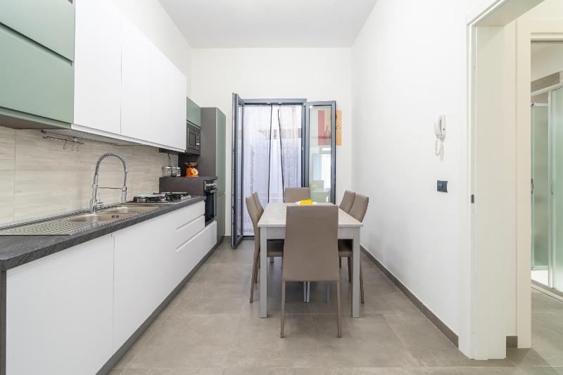 Erre House - image 10