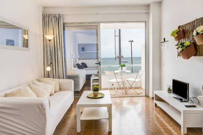 Apartamento frente al mar 103 - image 19