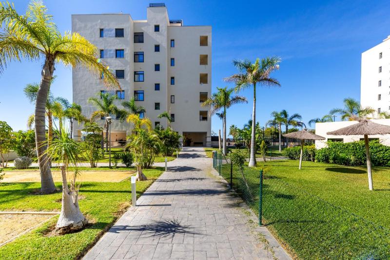 Apartamento Playa Marinsa - image 15