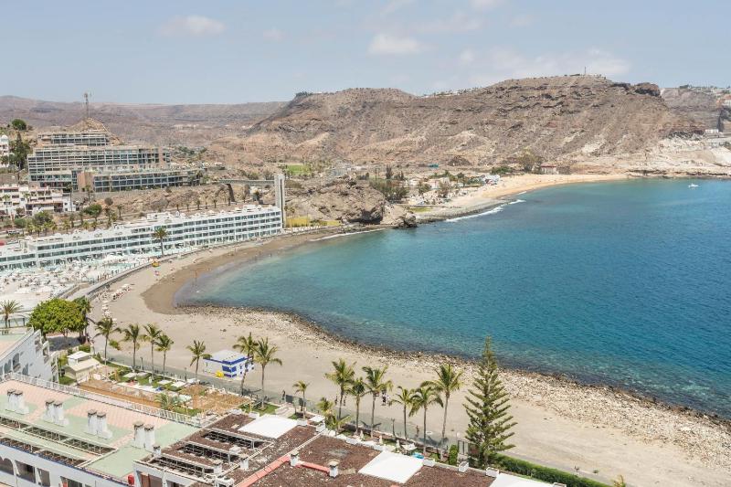 Su Eminencia - image 5