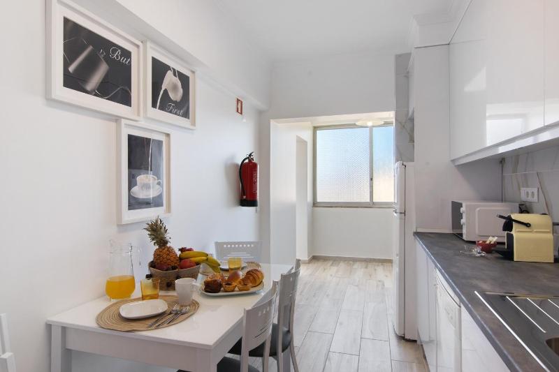 Justo's House - image 9