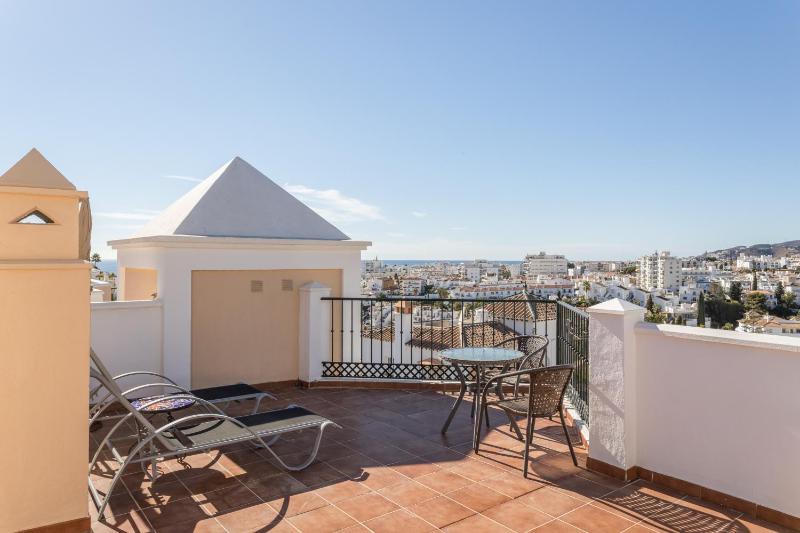 Homely Apartment - image 15
