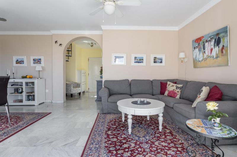 Homely Apartment - image 19